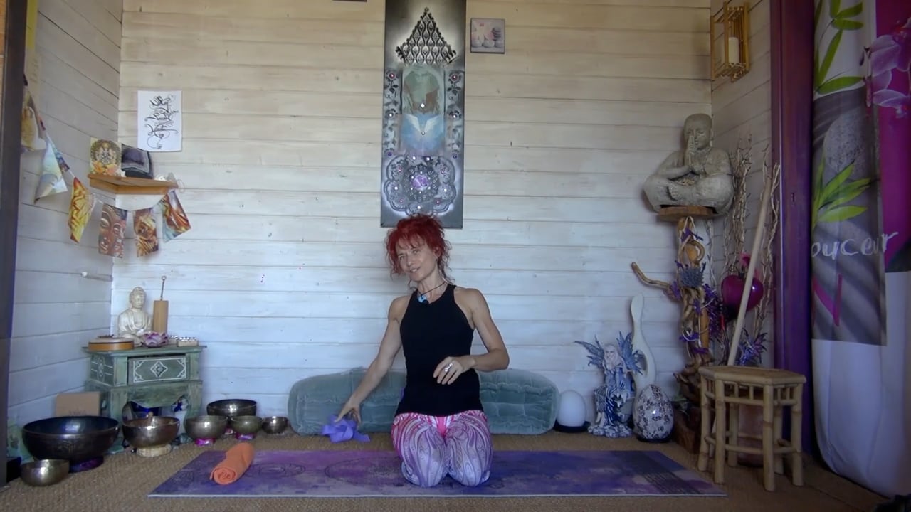 1. Cours de yoga - Douleur du dos avec Sandrine Entraygues (35 min)