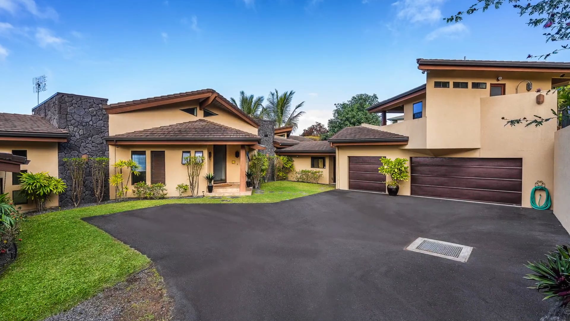 Kona Hills Estate Kona Hills Estate on Vimeo