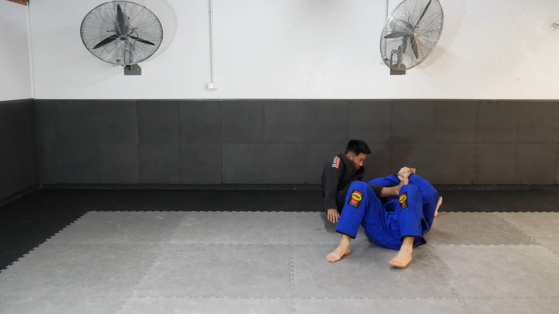 SUBMISSION ESCAPES ARMBAR HITCHHIKER ESCAPE on Vimeo