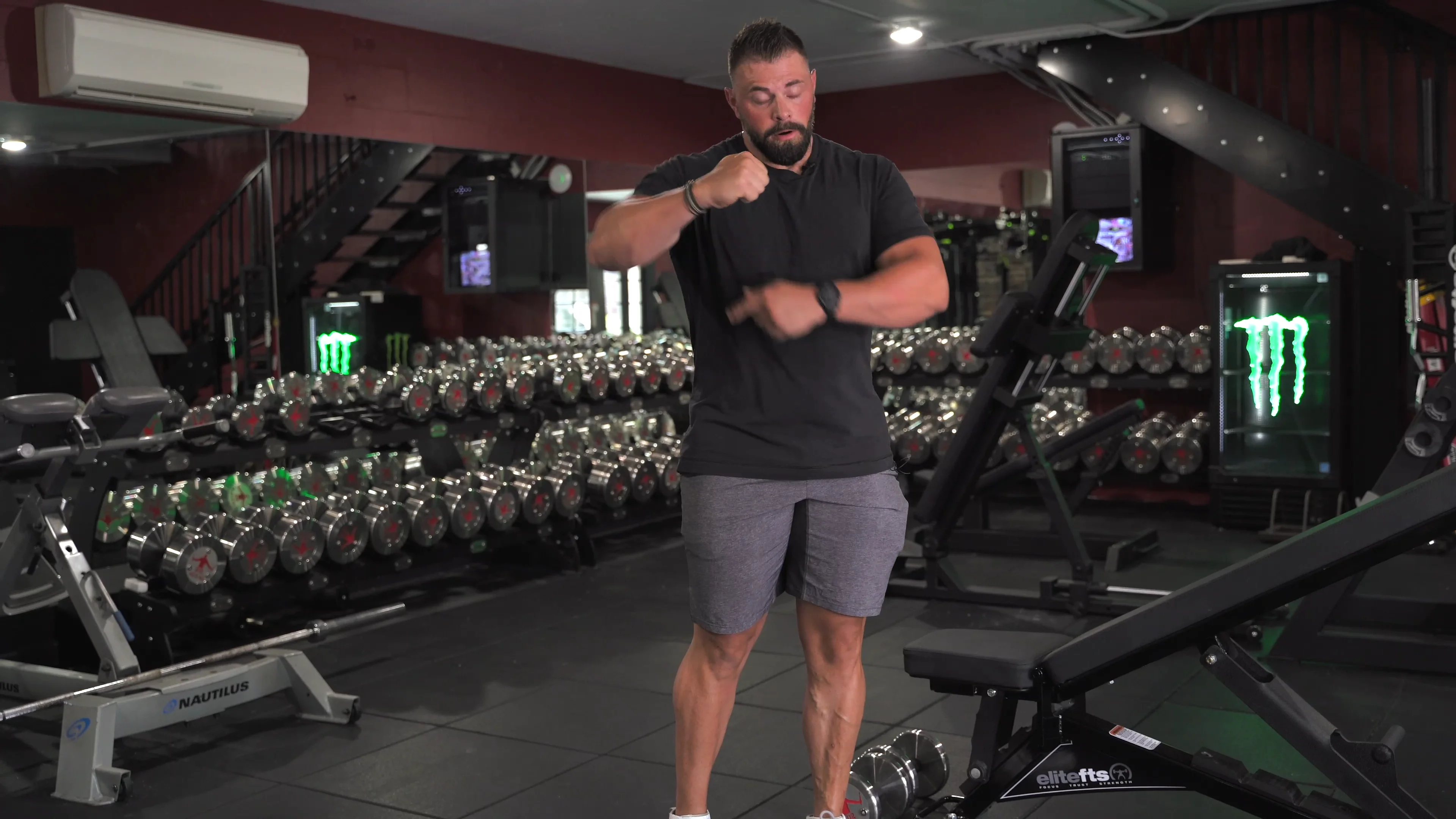 Chest Supported Dumbbell Rear Delt Row on Vimeo