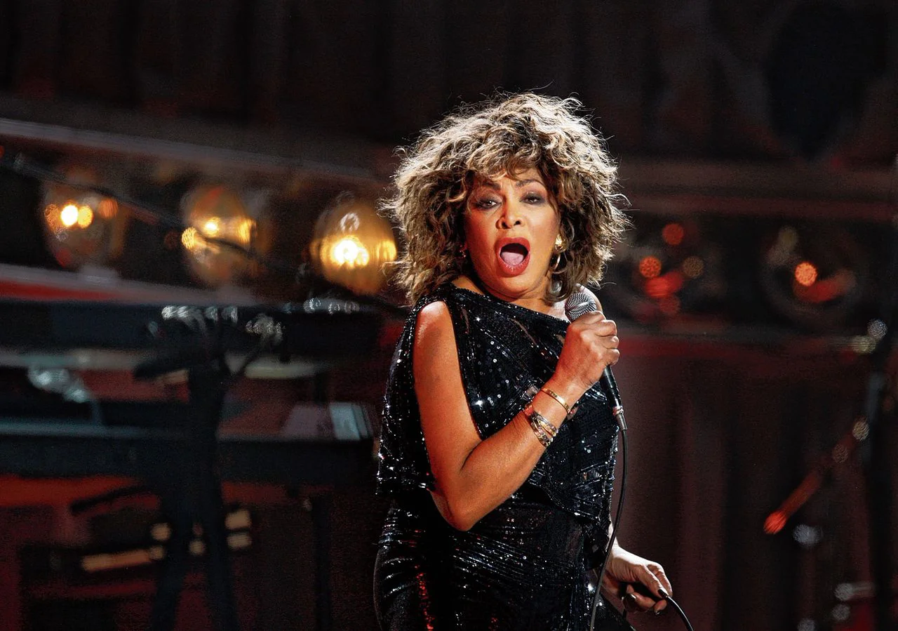 Tina Turner Hitmix on Vimeo