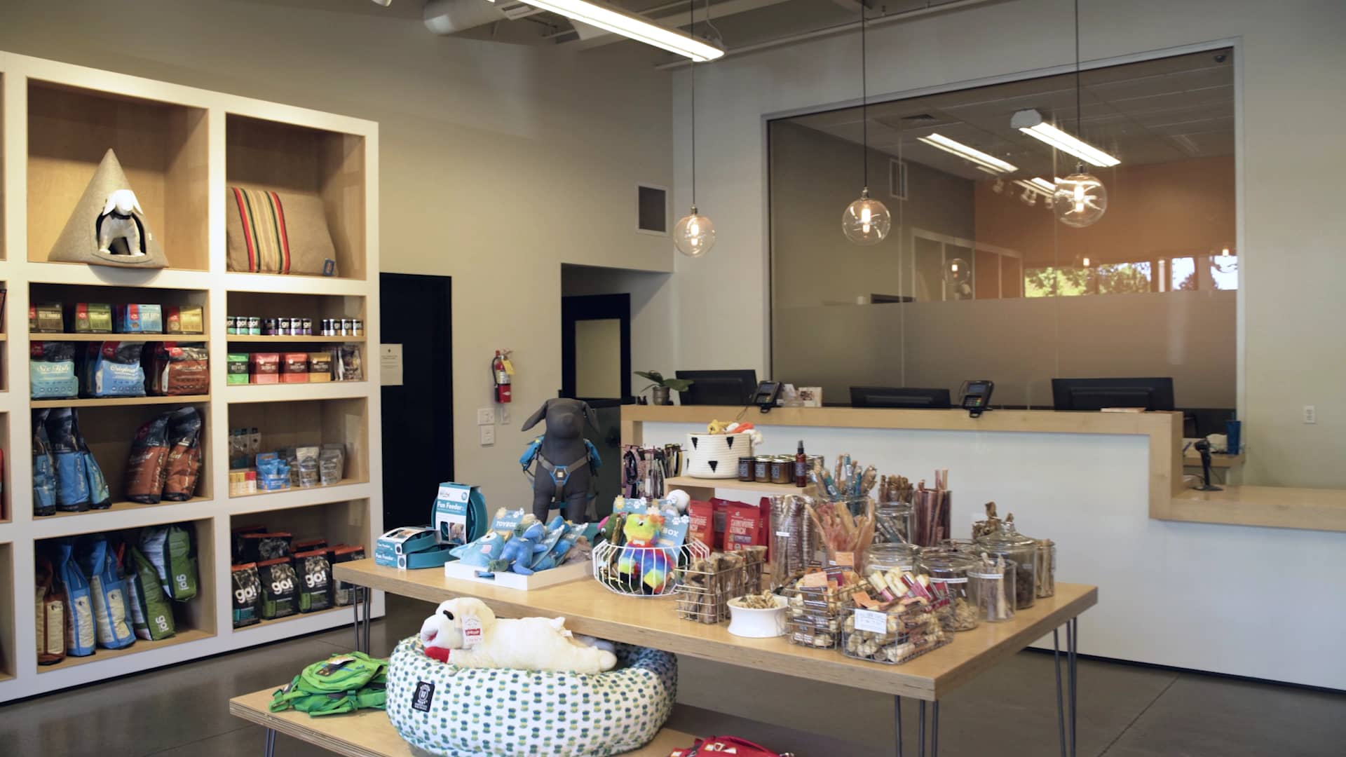 Sniff Dog Hotel Portland Tour on Vimeo