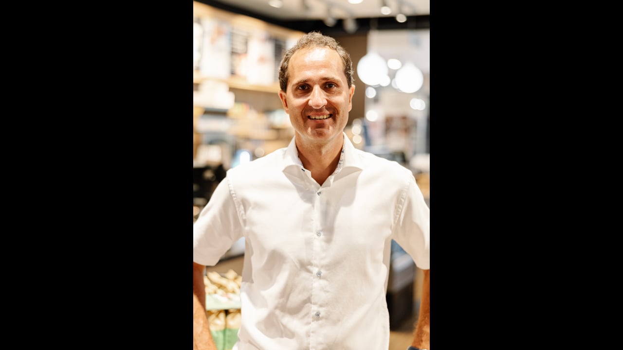 
        
          Tomáš Zahradník
        

        
          –
        

        
          Shops Director CZ & SK
        
        