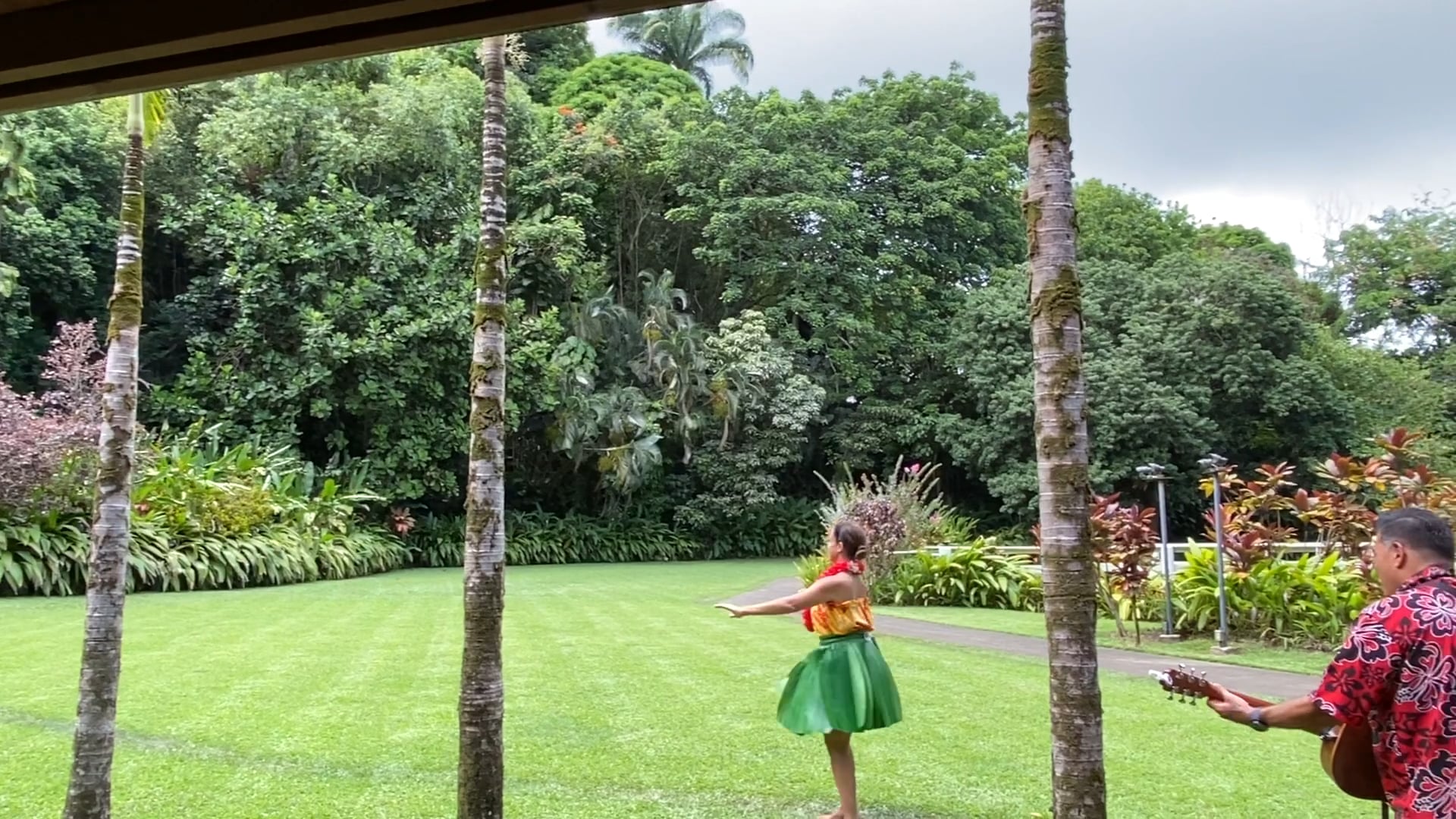 Promotional video thumbnail 10 for Makaona's Hawaiian/Hula Entertainment