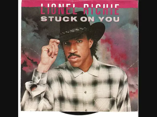Lionel Richie - Stuck On You