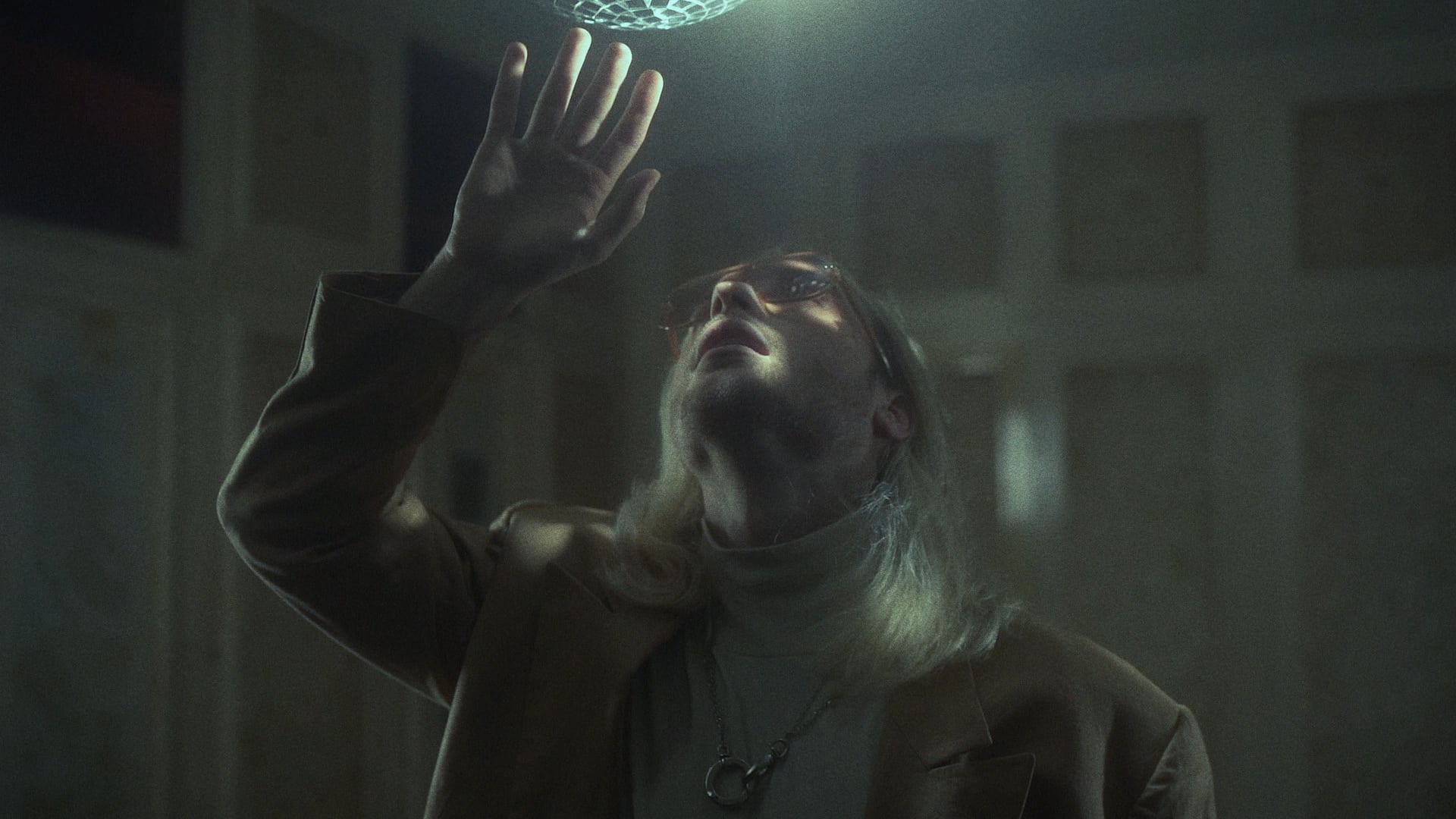 QUANDO A FESTA ACABA - Fashion Film