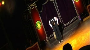 Ramon Pujolboira crea el llibre Circus dedicat al Circ Raluy