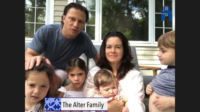 Reading Jackie and Jesse and Joni and Jae with the Alter Family