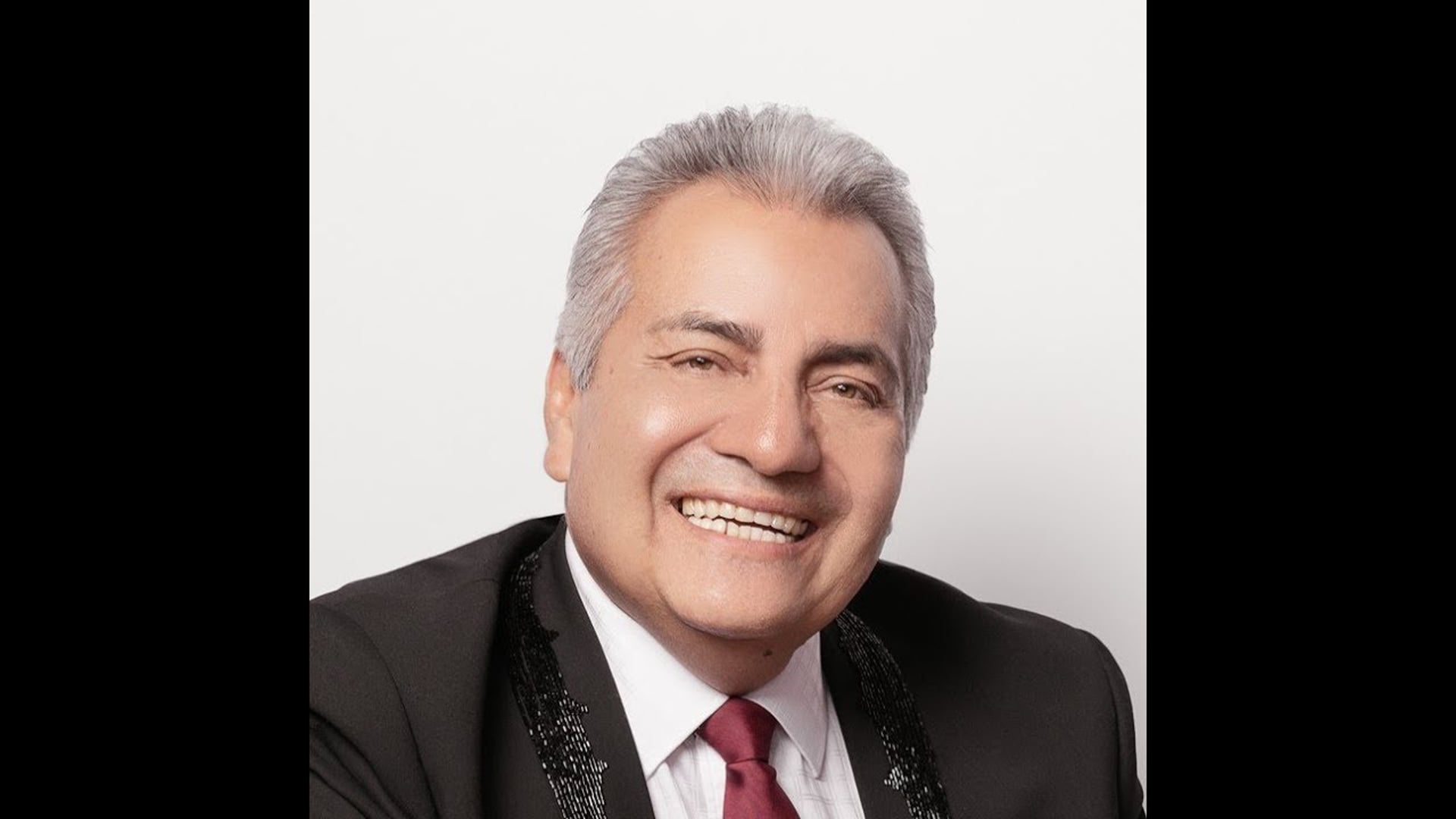 Luis Bustamante - Testimonials (Spanish)