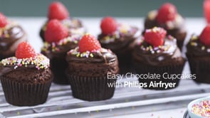 Easy Chocolate Cupcakes with the Philips Airfryer
