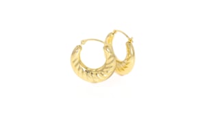 Andiamo 14kt Yellow Gold Scalloped Hoop Earrings. 34