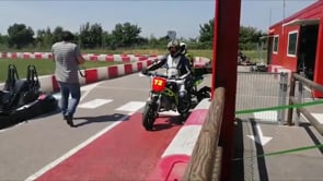 El circuit de motos de Juneda, ple d'oli i amb quatre caigudes