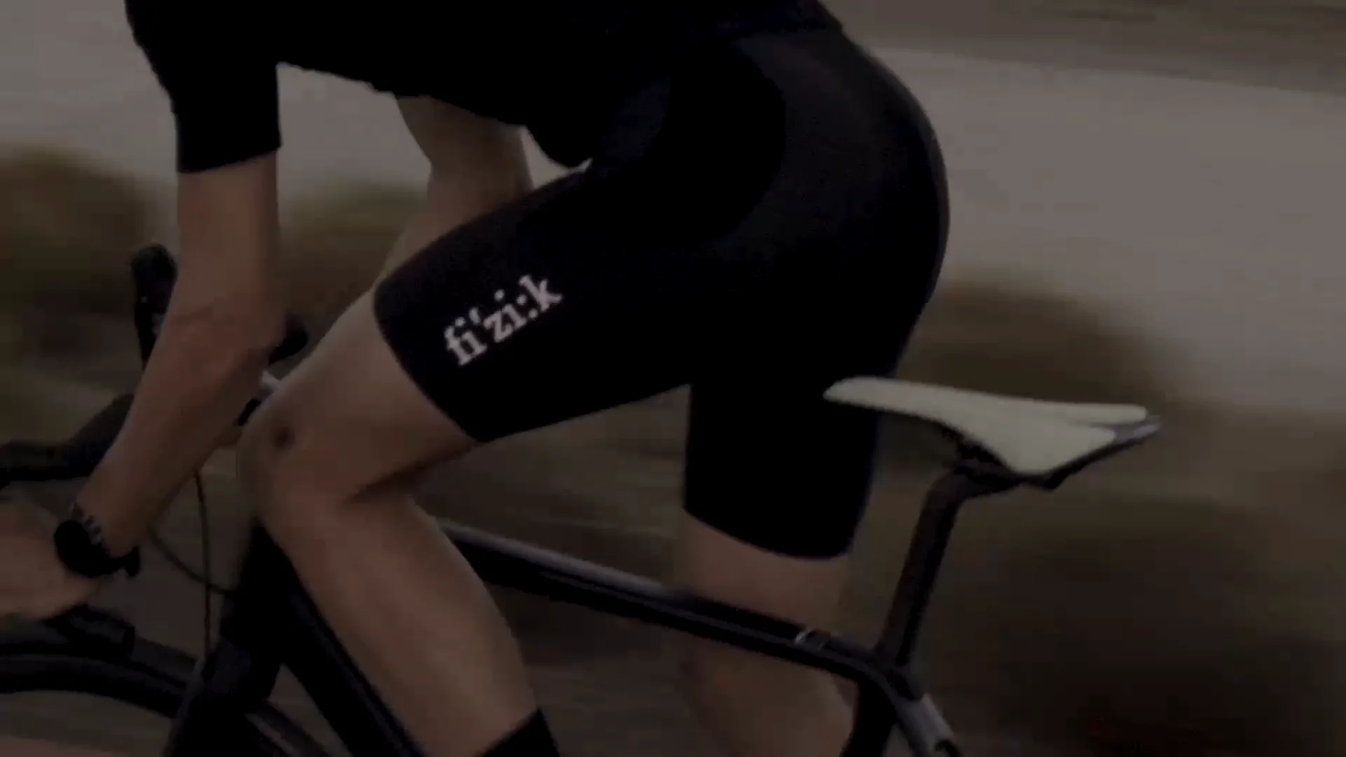 3D road Bike Saddle - Antares Versus Evo R1 Adaptive - Fizik 3D road Bike Saddle - Antares Versus Evo R1 Adaptive - Fizik