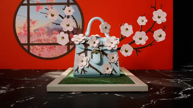 Delvaux: Delvaux: Miniatures Around The World - Luxferity