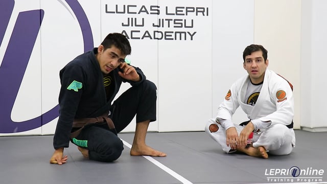 Video Jiu Jitsu - Learn to take the back from the spider guard