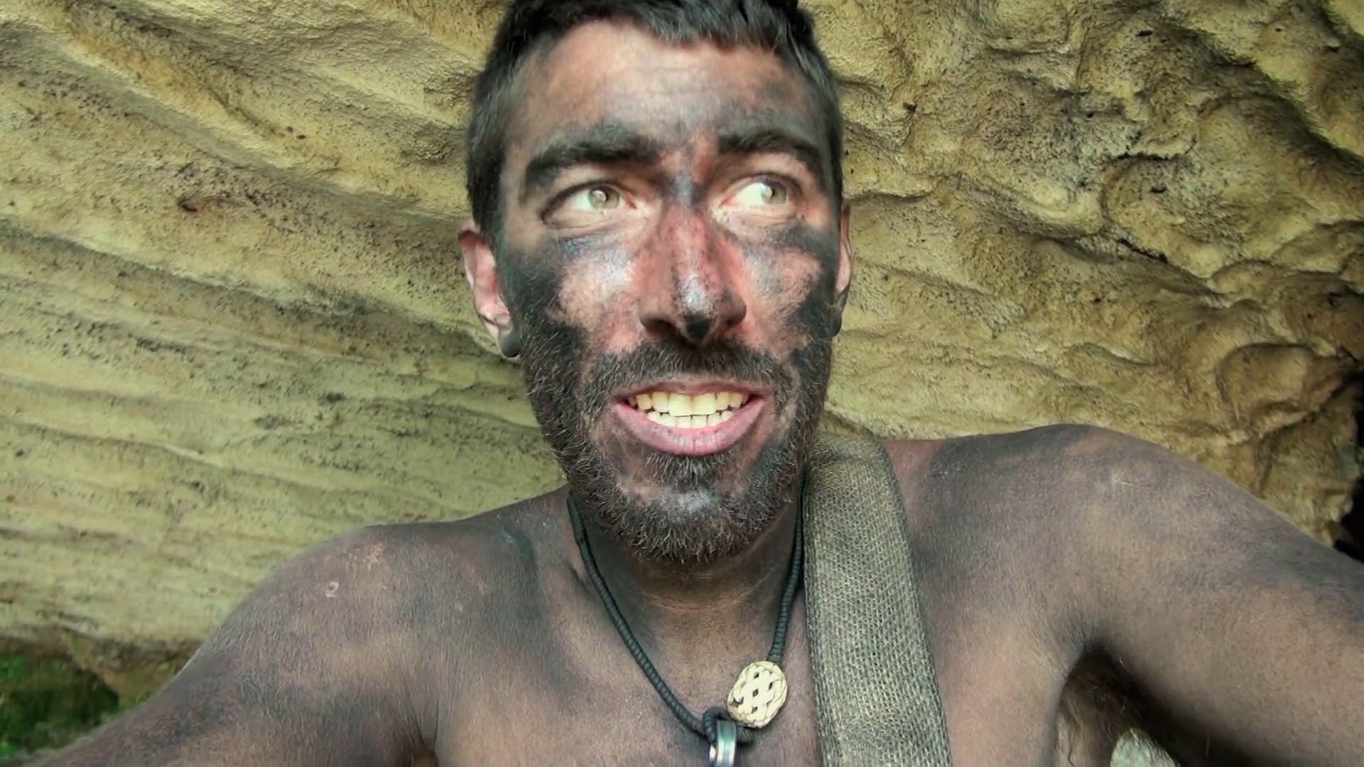 Discovery - Naked & Afraid Viral / Strangers in the Buff