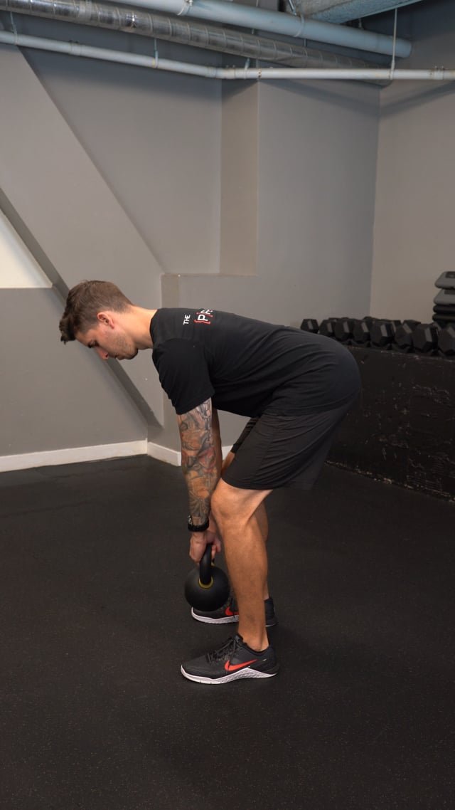 Functional Strength Training OneArm Kettlebell Exercises atelier