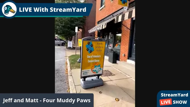 St. Louis City Collar Medium – Four Muddy Paws