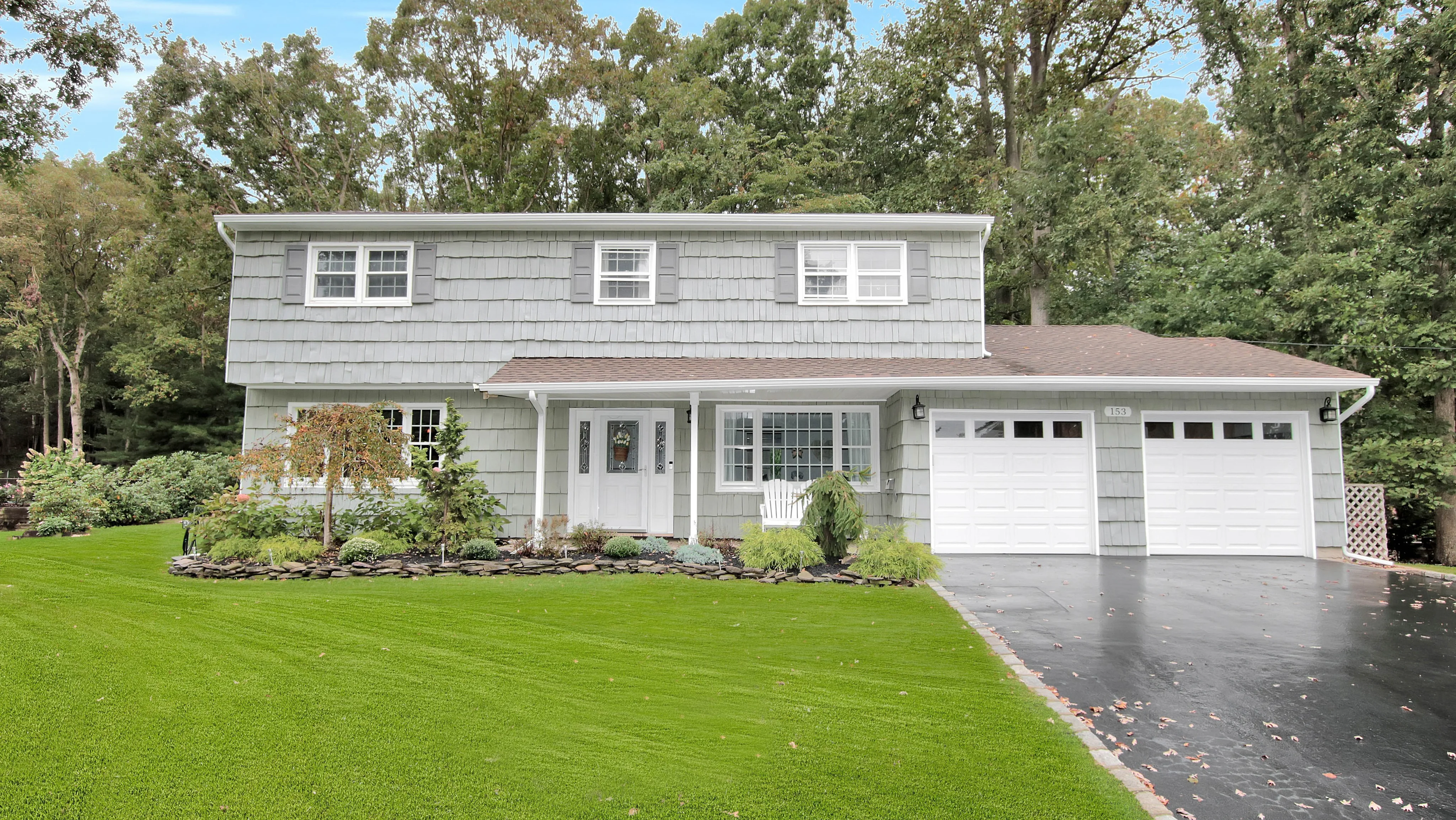 153 Plymouth Blvd, Smithtown, NY 11787 on Vimeo