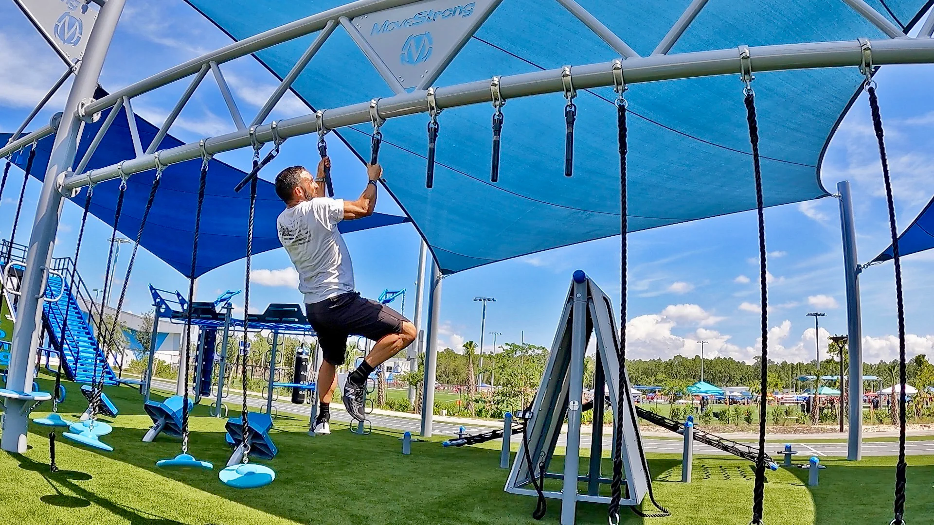 Paradise Coast Sports Complex Opens Outdoor Fitness Park - MoveStrong