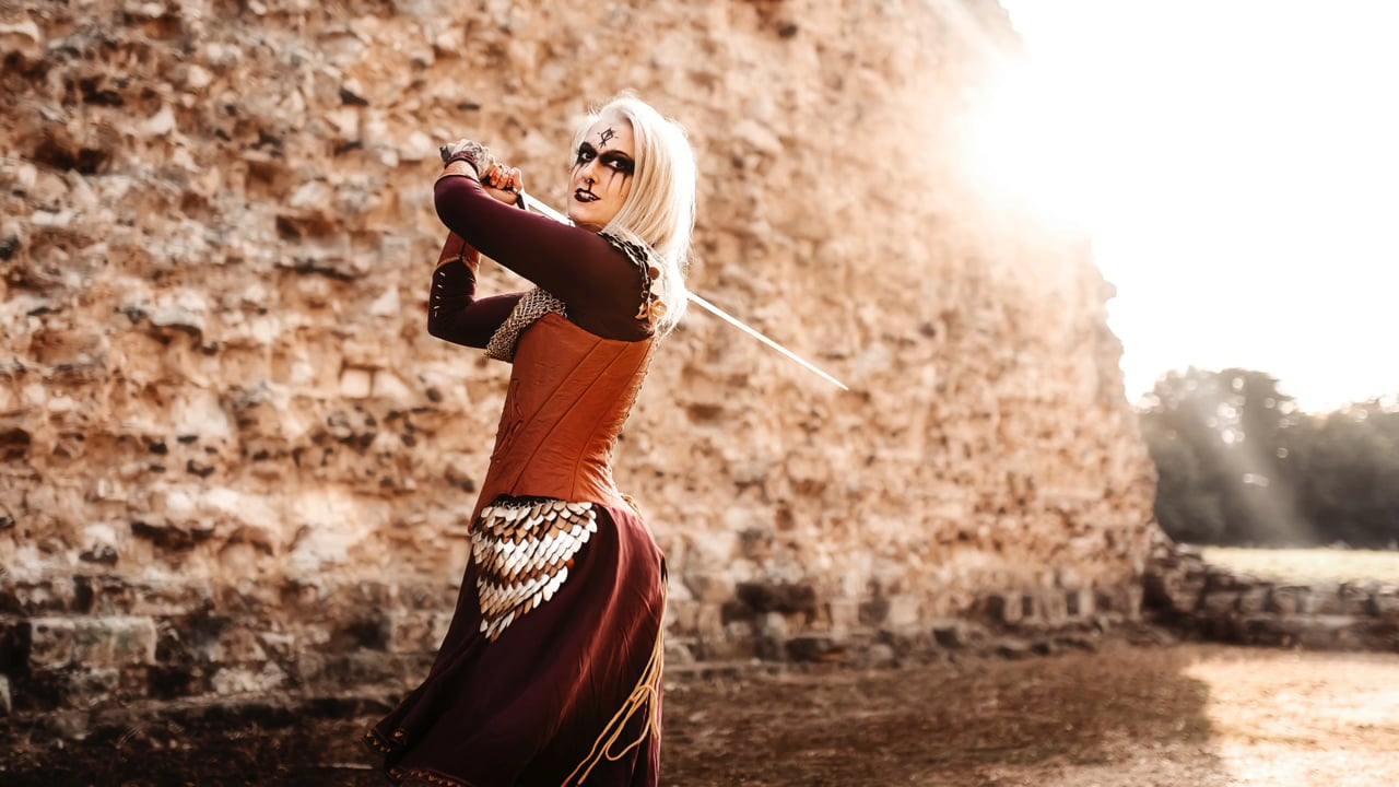 Anne Thomson - Medieval Photoshoot