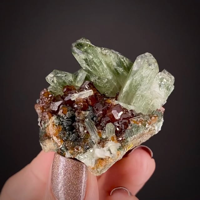 Pendentif Cabochon En Diopside Violan 57 Carats - Pierre Naturelle - Italie - Neuf Avec étiquettes