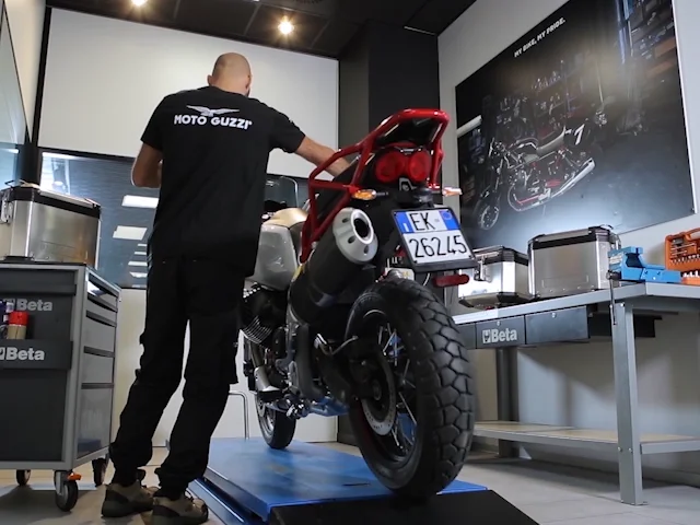 Moto Guzzi After Sales hero Heading mobile 640x480