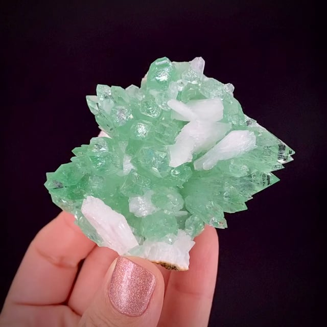 Fluorapophyllite with Stilbite (old style)