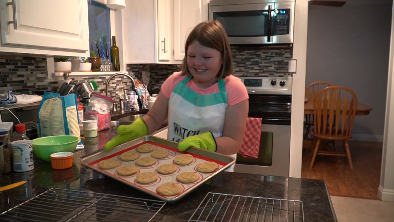 10.11.2020 | Shannon Henry | Snickerdoodle Cookies with Cinnamon Buttercream Frosting | Baketivity Bake Away | Submission Video