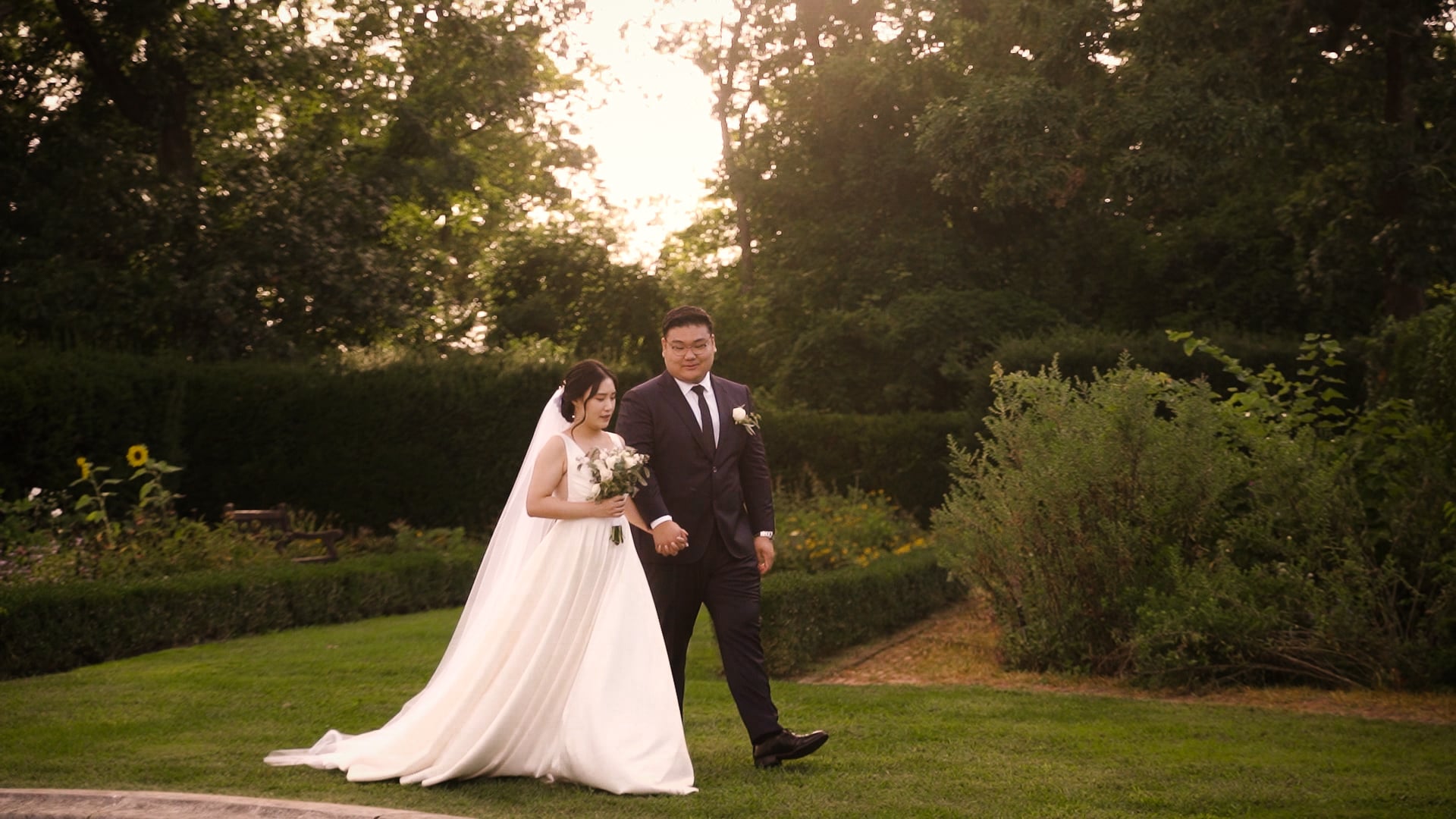 Soua & Charlie // Beautiful Fall Wedding in Long Island, NY