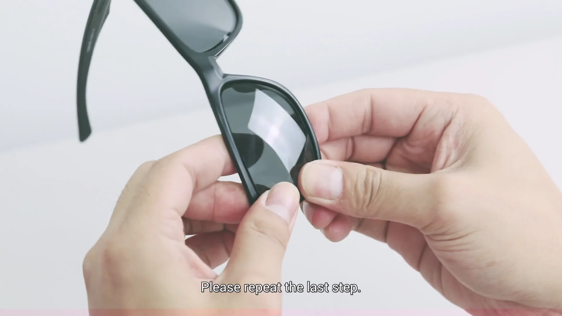 Removing best sale oakley lenses