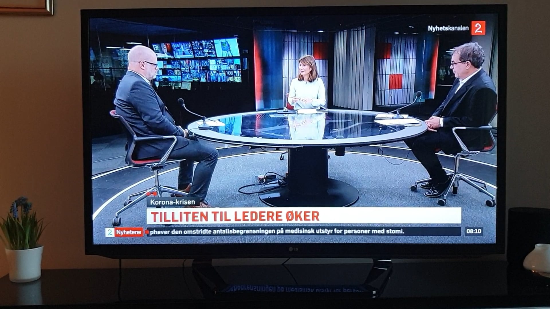 ALx - Tilliten i Norge til himmels under Korona. Even Bolstad og Harald Djupvik på TV2 Nyhetskanalen