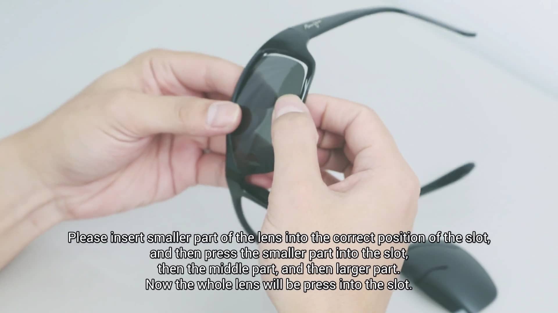 Maui Jim Peahi Sunglasses Lenses Replacement(Installation/Removal) on Vimeo