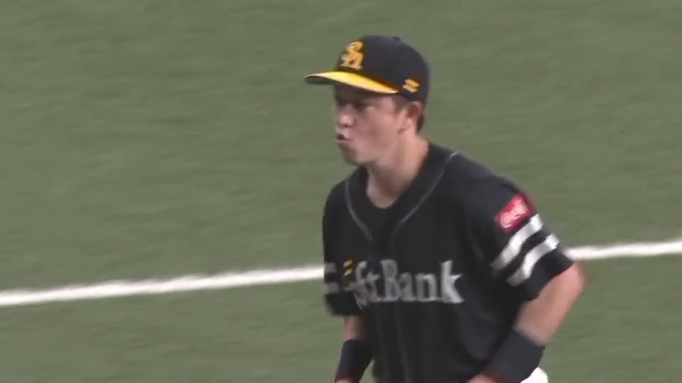 【6回裏】ホークス・川島 チームを救うジャンピングスローのファインプレー!! 2020/10/14 B-H