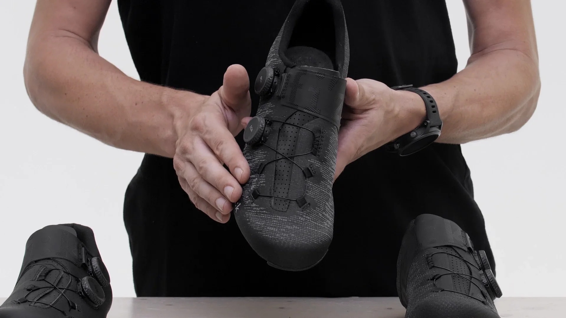 Carbon cycling shoes - Vento Infinito Knit Carbon 2 - Fizik Carbon cycling shoes - Vento Infinito Knit Carbon 2 - Fizik