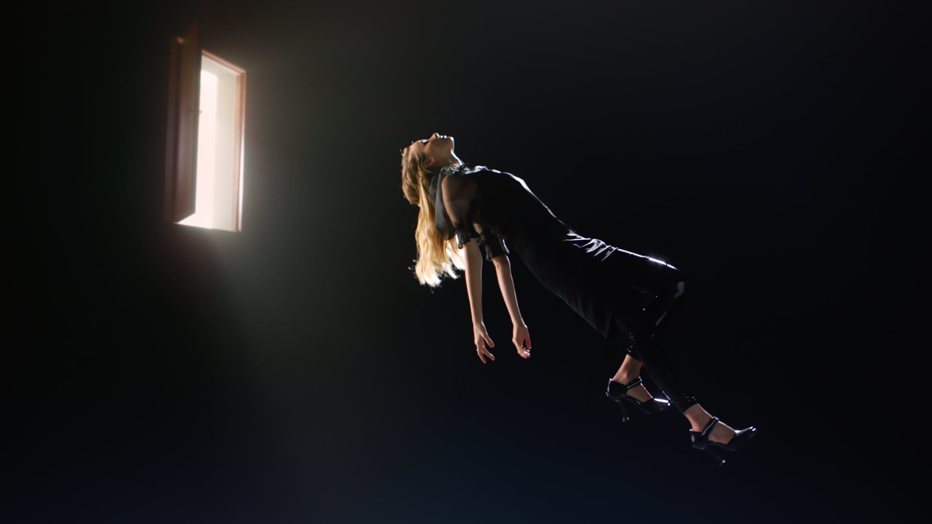 PH - AIN'T BORN TYPICAL