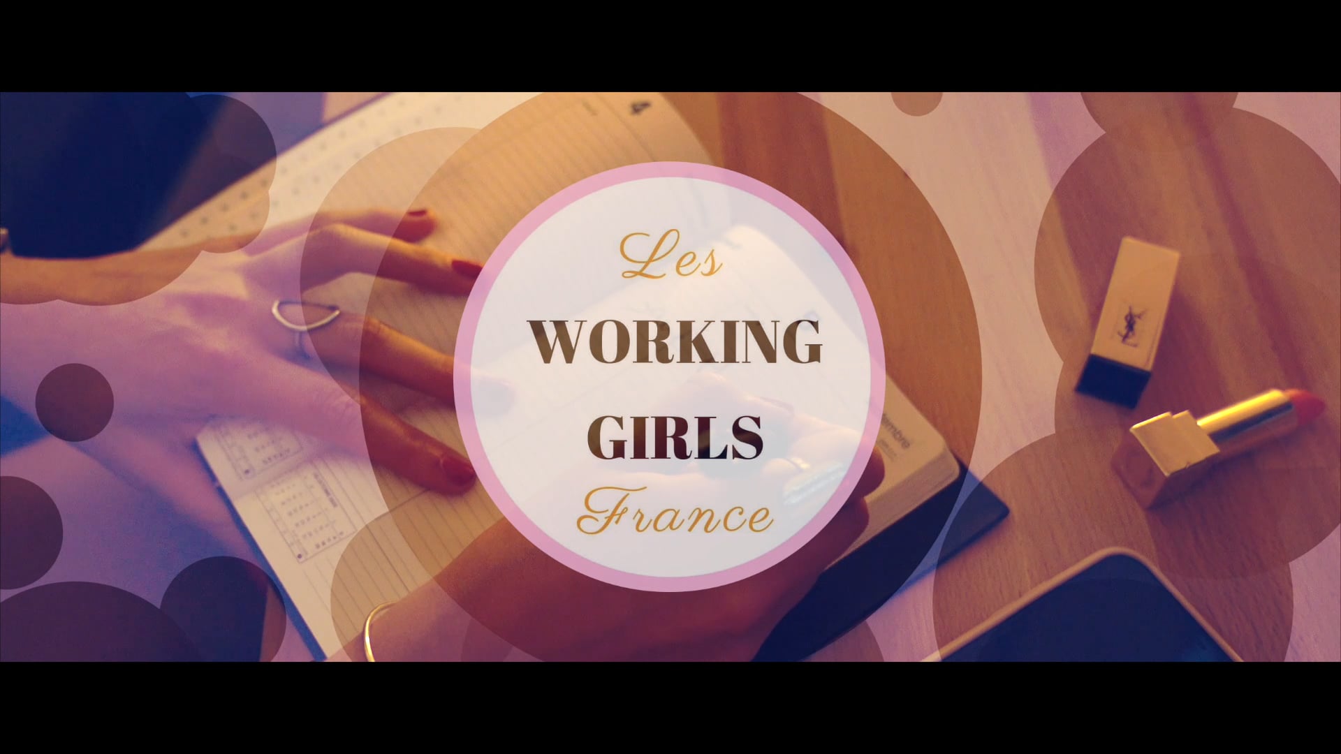WORKING GIRL