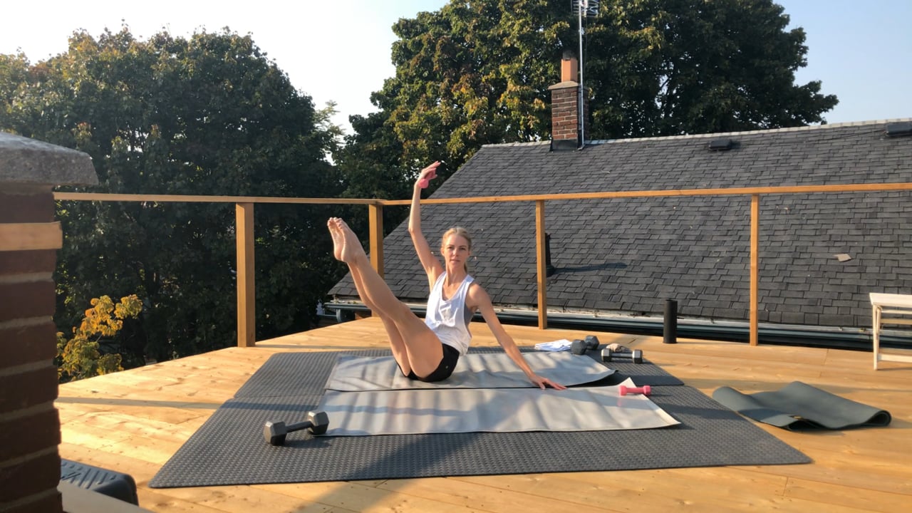 30 MINUTE CLASSICAL ABS & ARMS