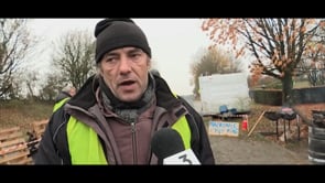 DES FEMMES EN JAUNE