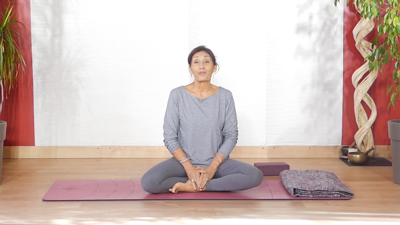22 - Yoga pour une nuit apaisée de Gladys Delaflor (30 minutes)