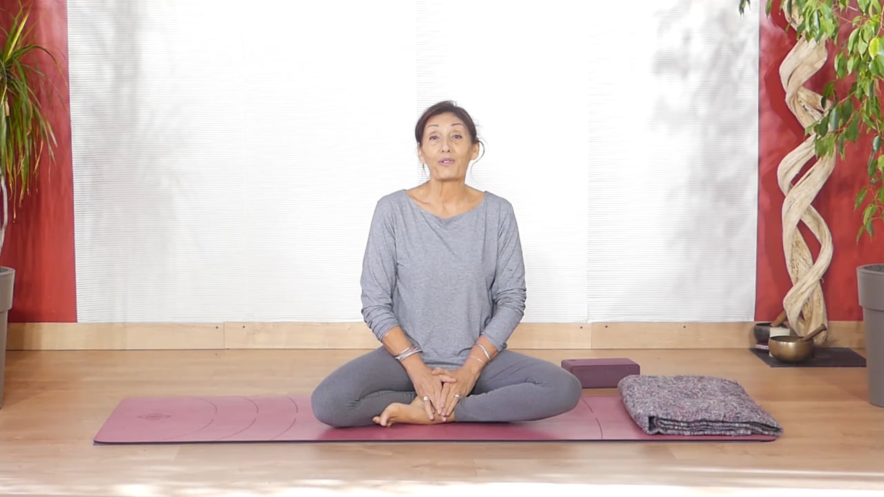 24. Séance de Yoga pour une nuit apaisée avec Gladys Delaflor (30min)