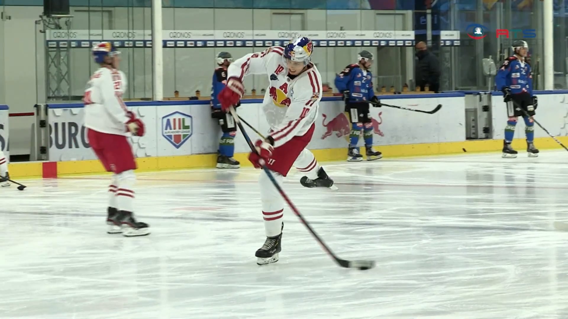 red-bull-hockey-juniors-bezwingen-rittner-buam-im-letzten-heimspiel-mit-71