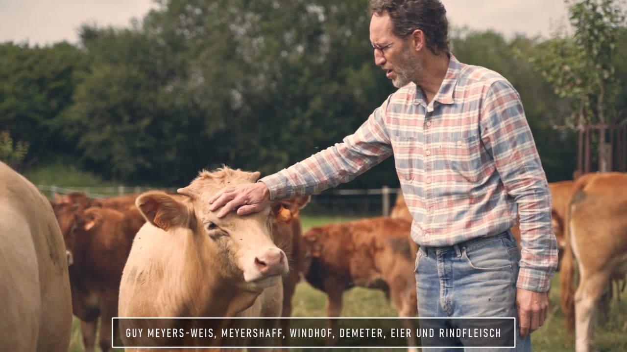 alle Bauern-Videos unter Genossenschaft - Mitglieder  - unsere Biolandwirte im Porträt...