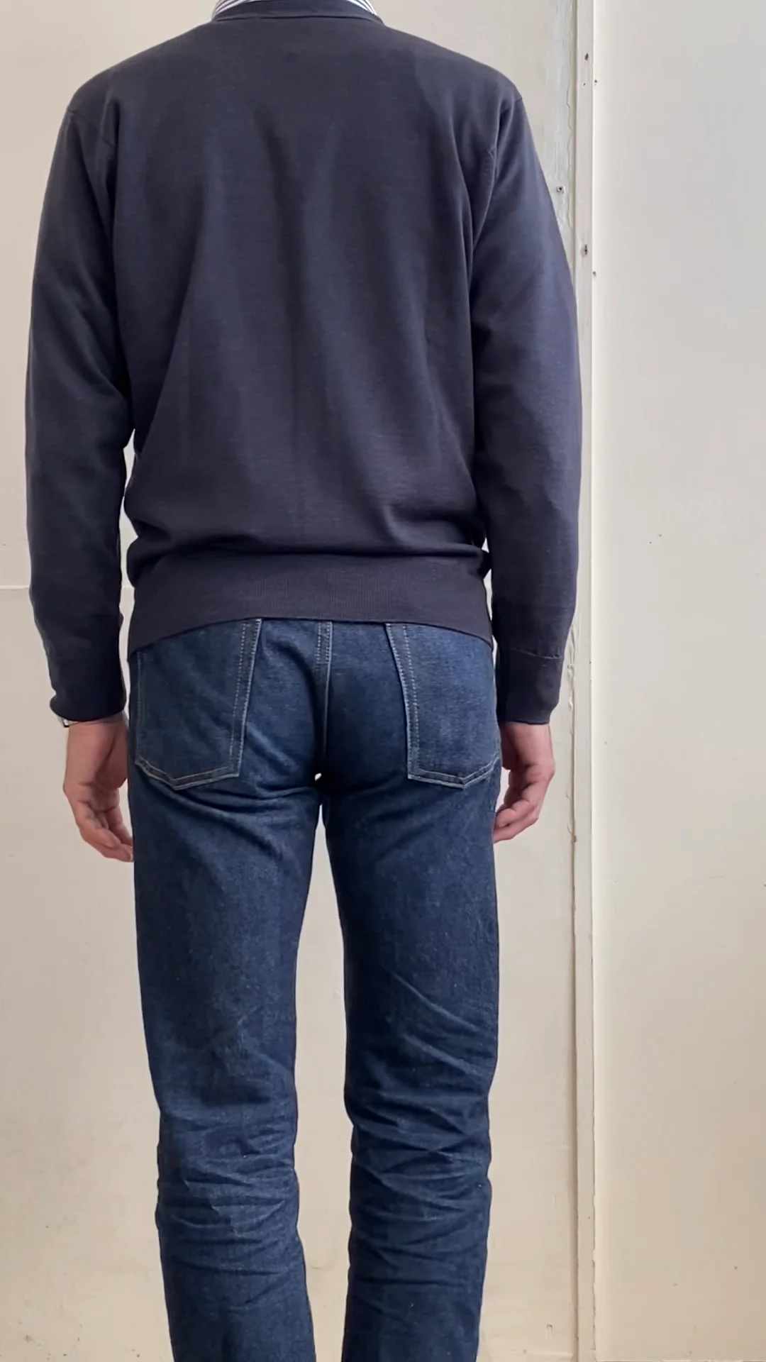 JOHN SMEDLEY(ジョンスメドレー) 24G Vネックカーディガン JOHN SMEDLEY(ジョンスメドレー) 24G Vネックカーディガン