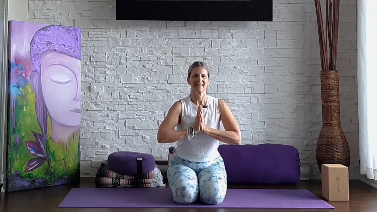 23- Cours de yoga : Terminer sa journée dans la gratitude avec France Auger (15 minutes)