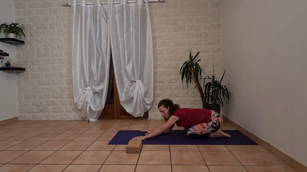 Jour 22. Cours de yoga - Se régénérer et se préparer à une fin de journée bien remplie avec Jenny Leclerc (27 min)