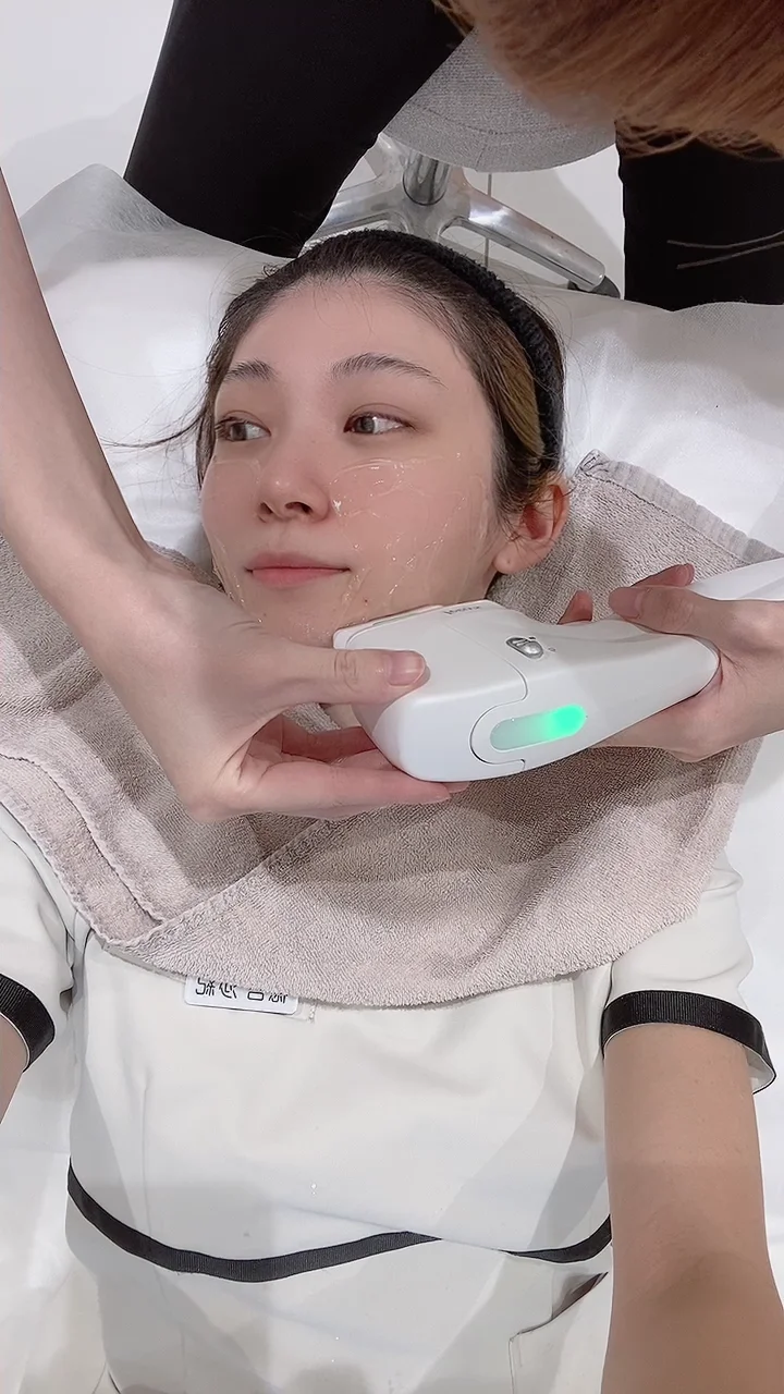 脂肪溶解が可能なハイフ (HIFU) ウルトラセルQ＋リニア導入【動画