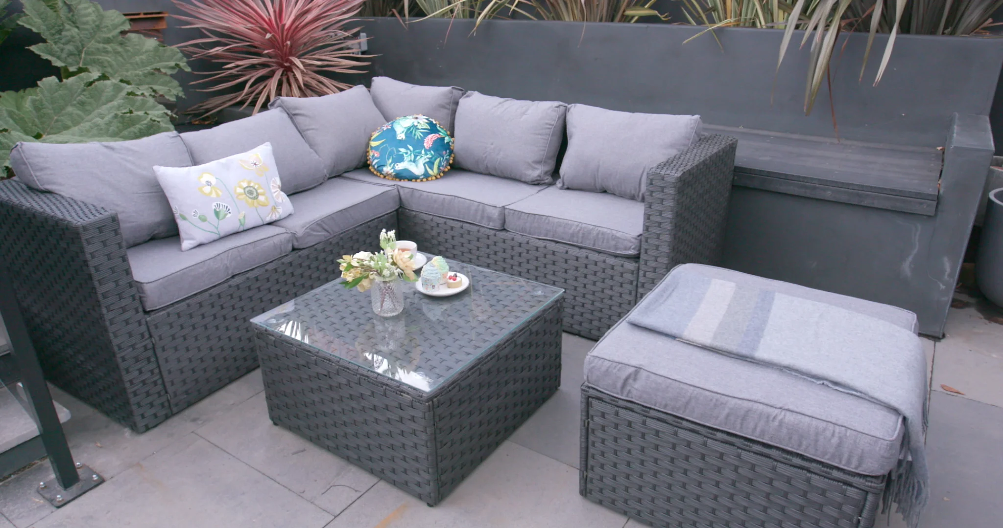 Vancouver 6 seater modular rattan sofa set in deals grey