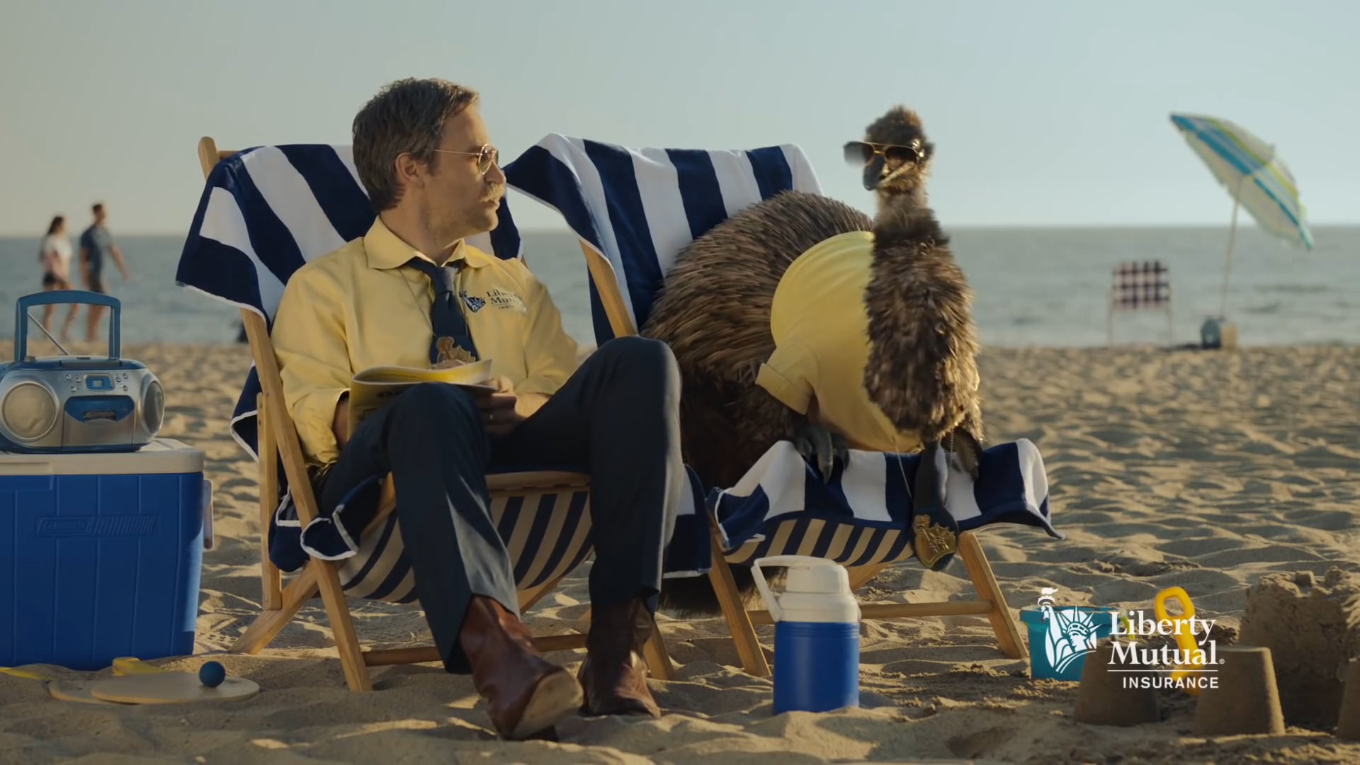 LiMu Emu & Doug; Reading (short) - Liberty Mutual Insurance Commercial