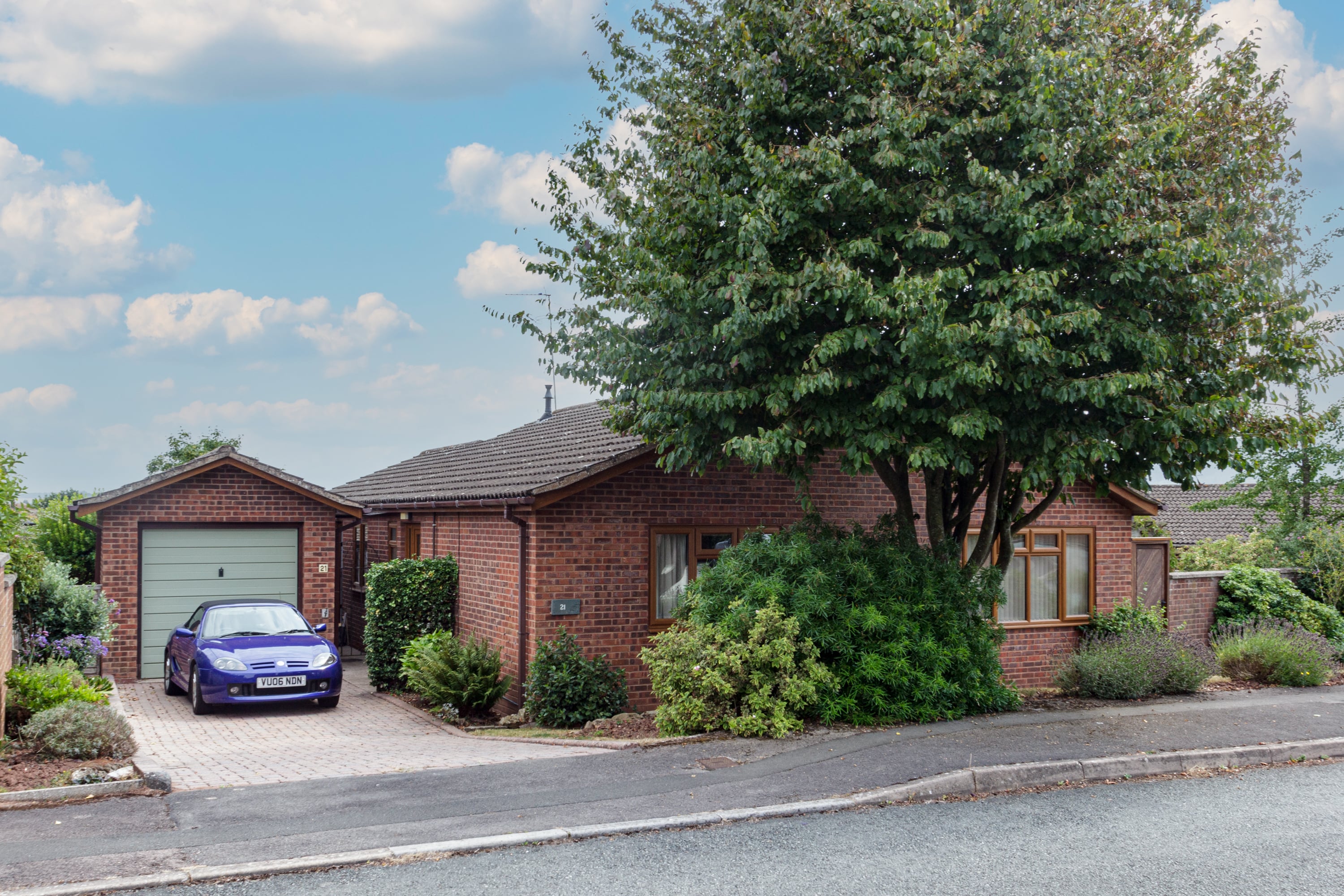 21 Blenheim Close on Vimeo